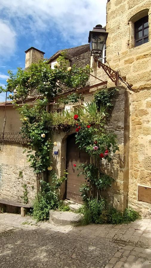Les Appartements De Bacchus Sarlat-La-Caneda Sarlat-la-Canéda Exterior foto